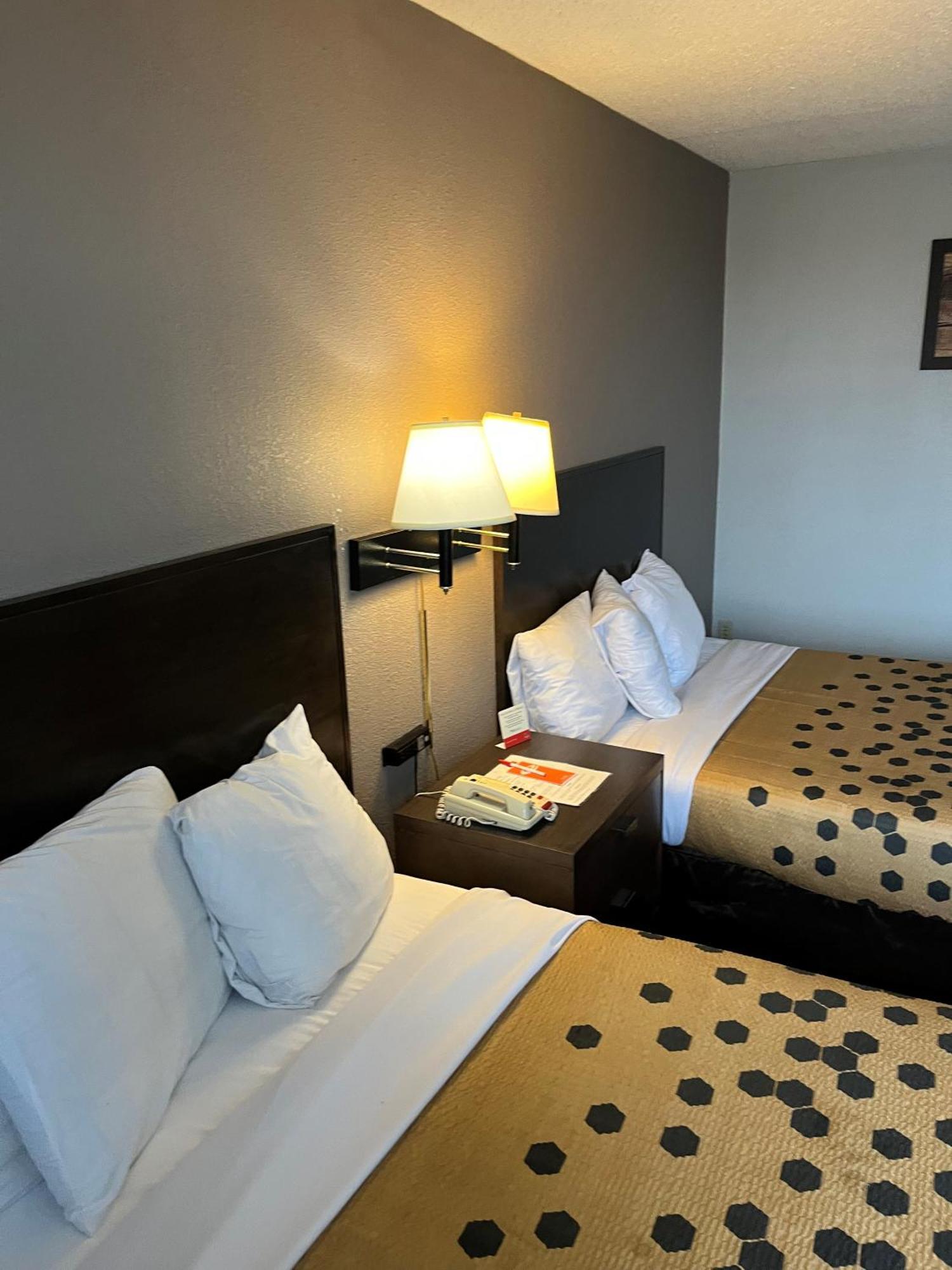 Red Carpet Inn Quantico Dumfries Buitenkant foto