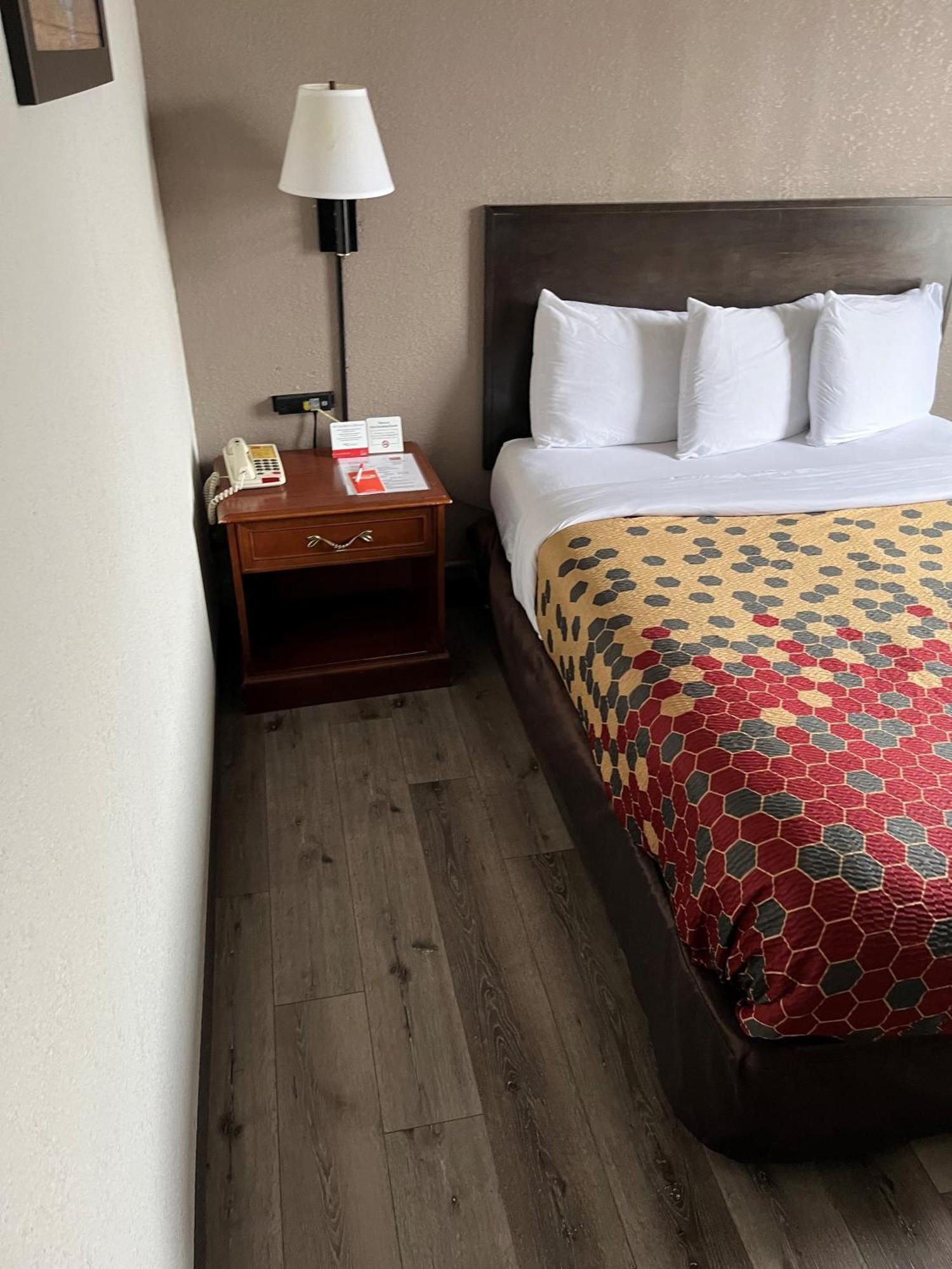 Red Carpet Inn Quantico Dumfries Buitenkant foto